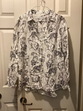 Cynthia Rowley White Linen Button-Up with Black Tiger Sketch Print